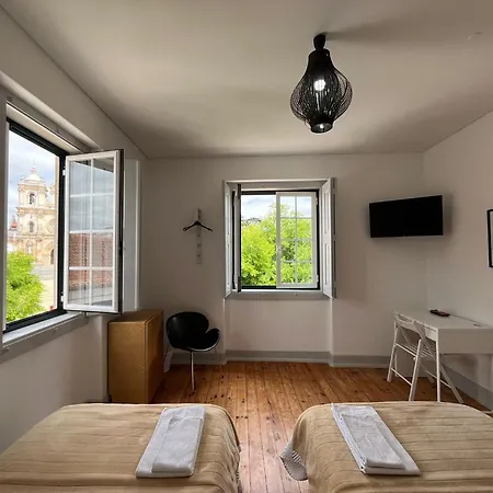 Rossio אכסניה *