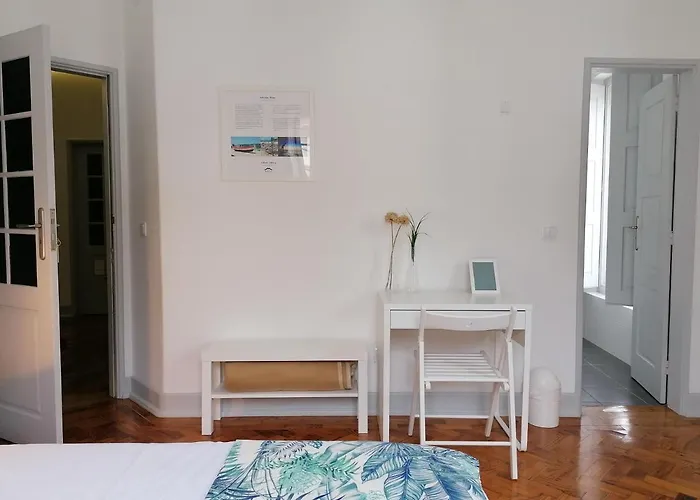 Хостел Rossio Алкобаса