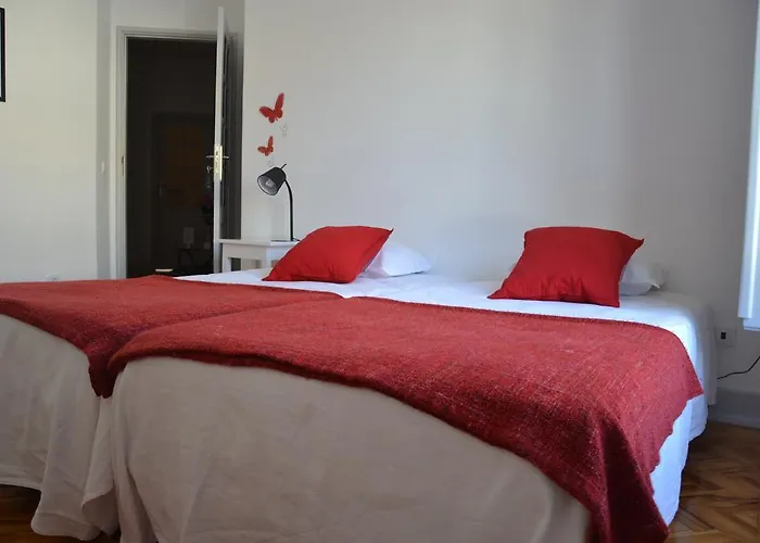 Хостел Rossio Алкобаса